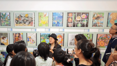 帮帮他们以更积极乐不雅的立场拥